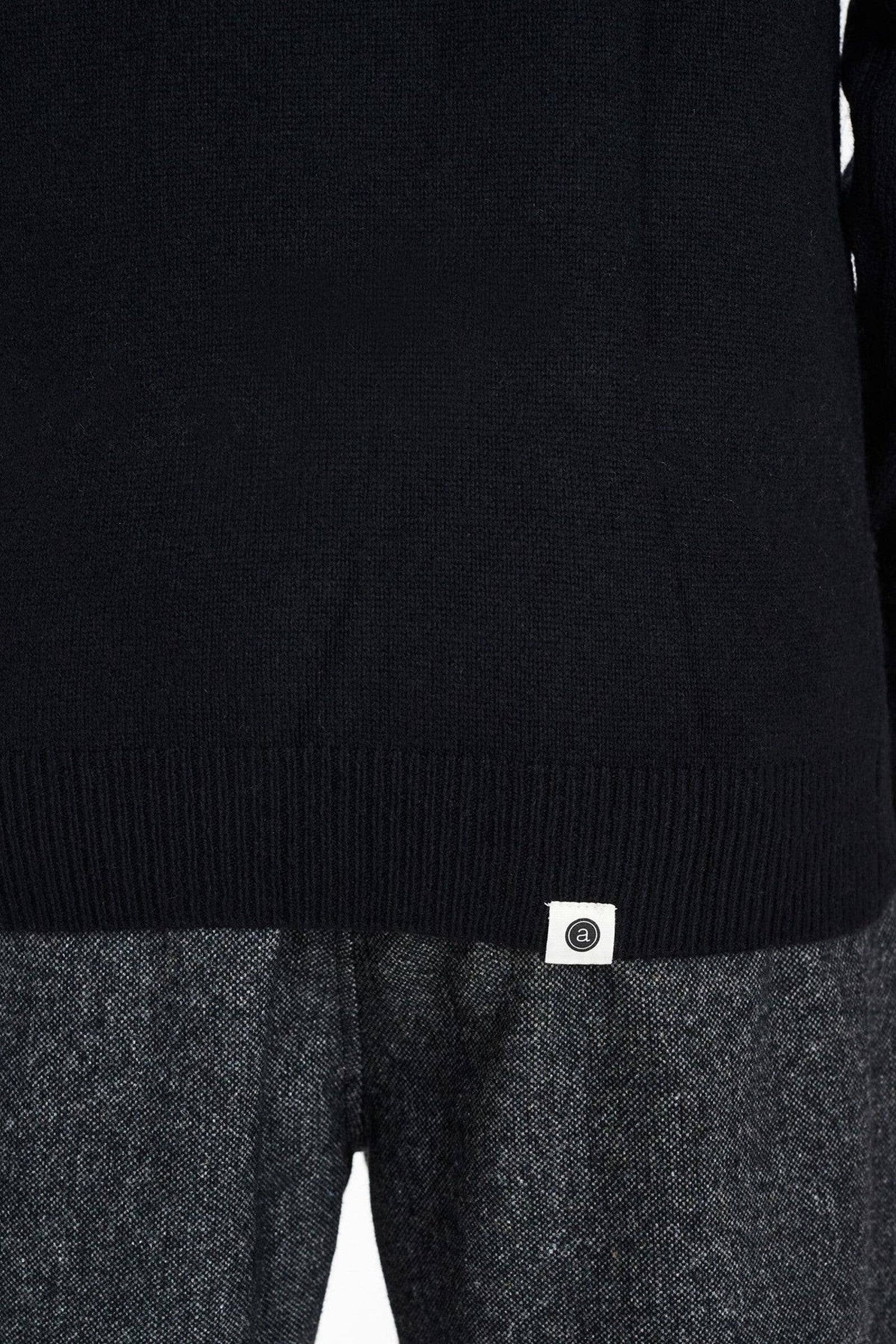 Jersey Anerkjendt Akrico Lambswool knit Negro