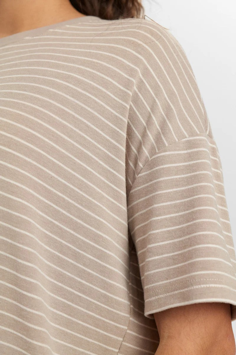 Camiseta Nümph Nubriery T-Shirt Grey Morn