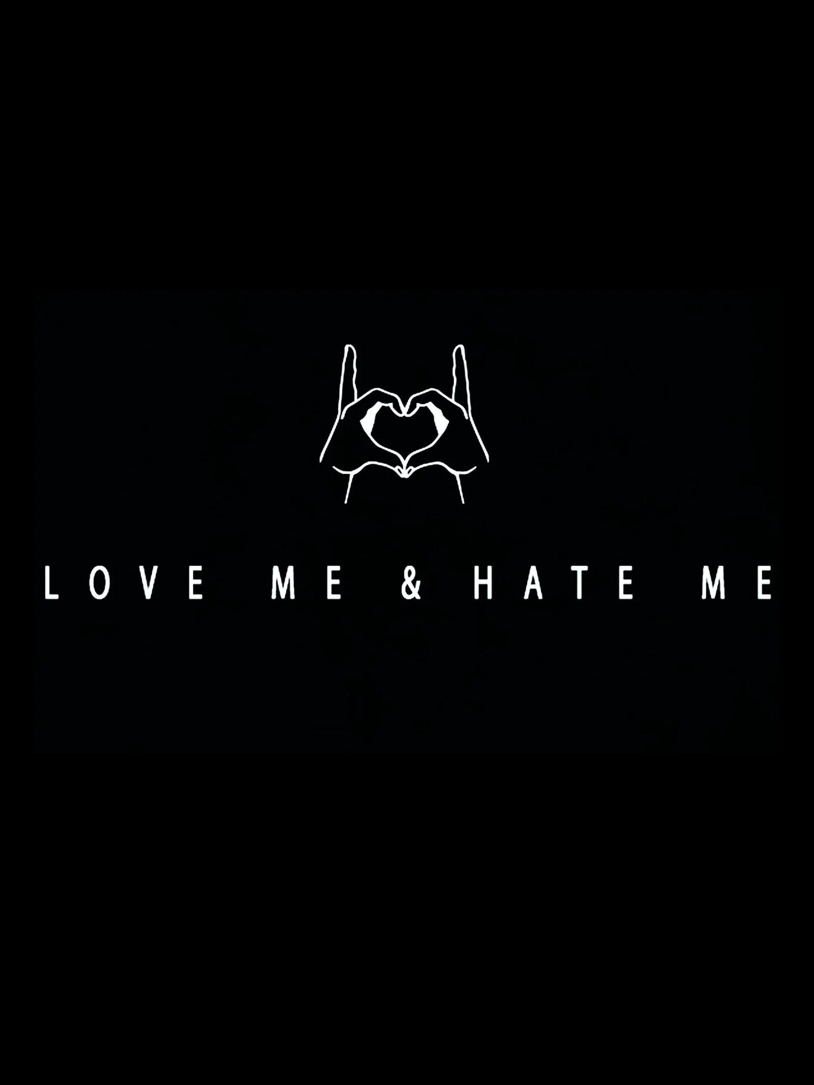 Camiseta Loco Monky Love me Hate me Bordado negro