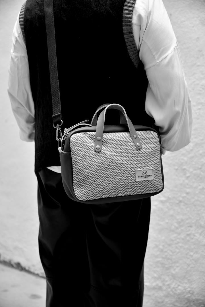 Bandolera Daniel Chong Urban Box con asas Parole