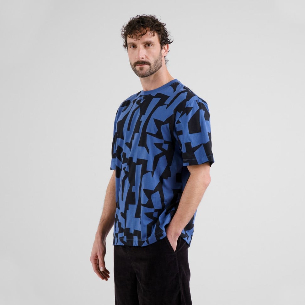 Camiseta Dedicated Skanstull Abstract Chaos Blue